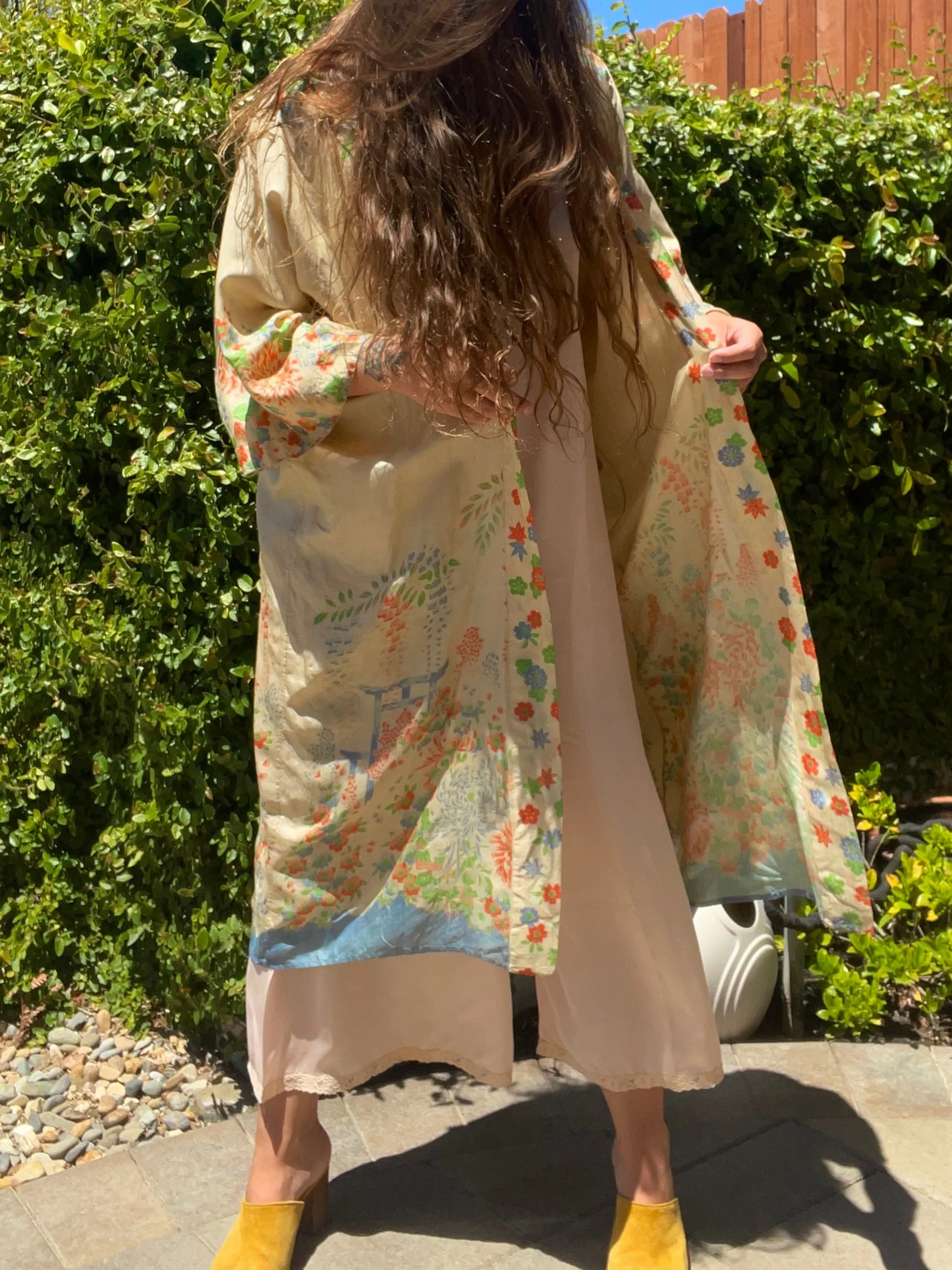 1920s Pongee Silk Tie Waist Robe