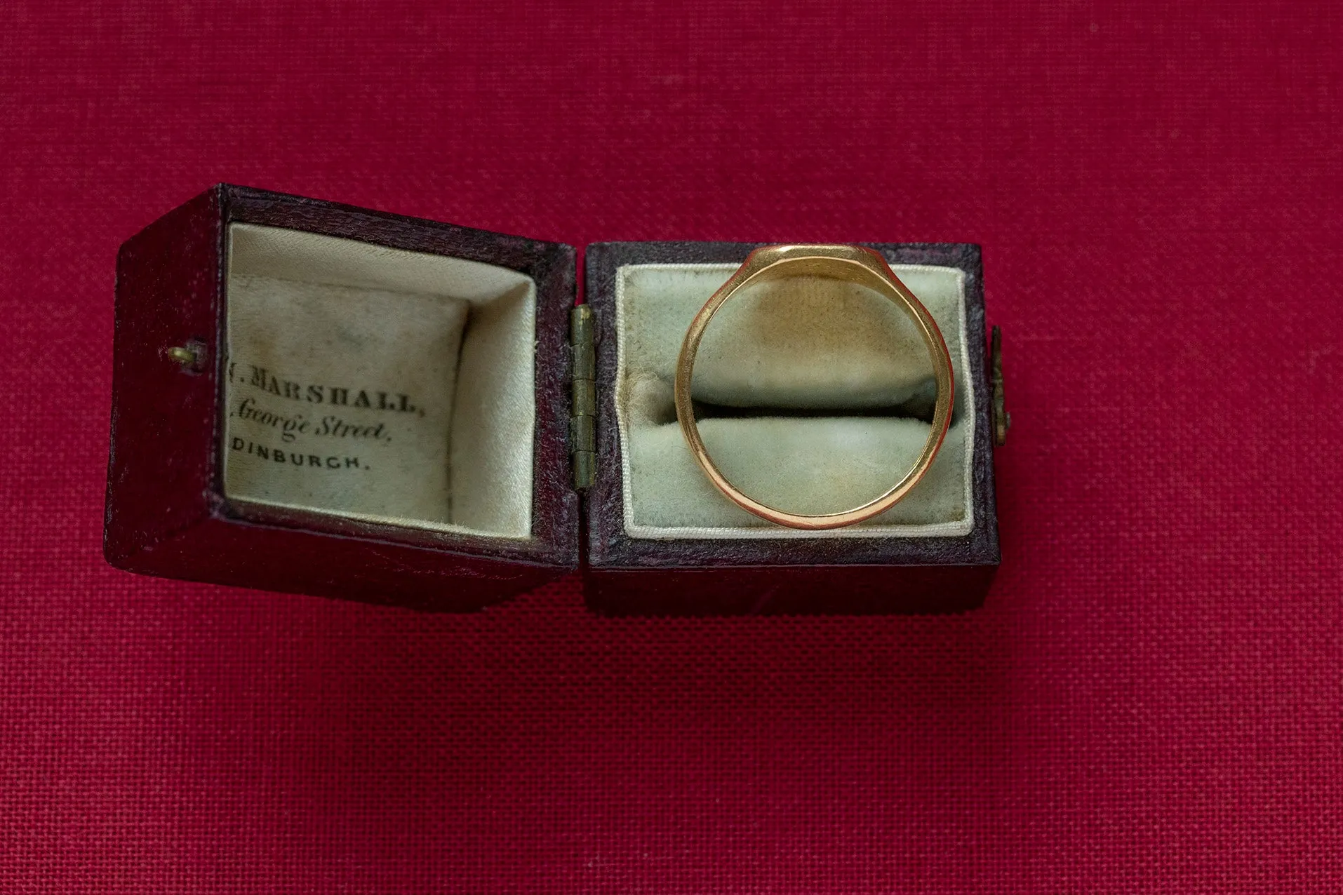 1935 Small 22k Gold 'D' Signet Ring