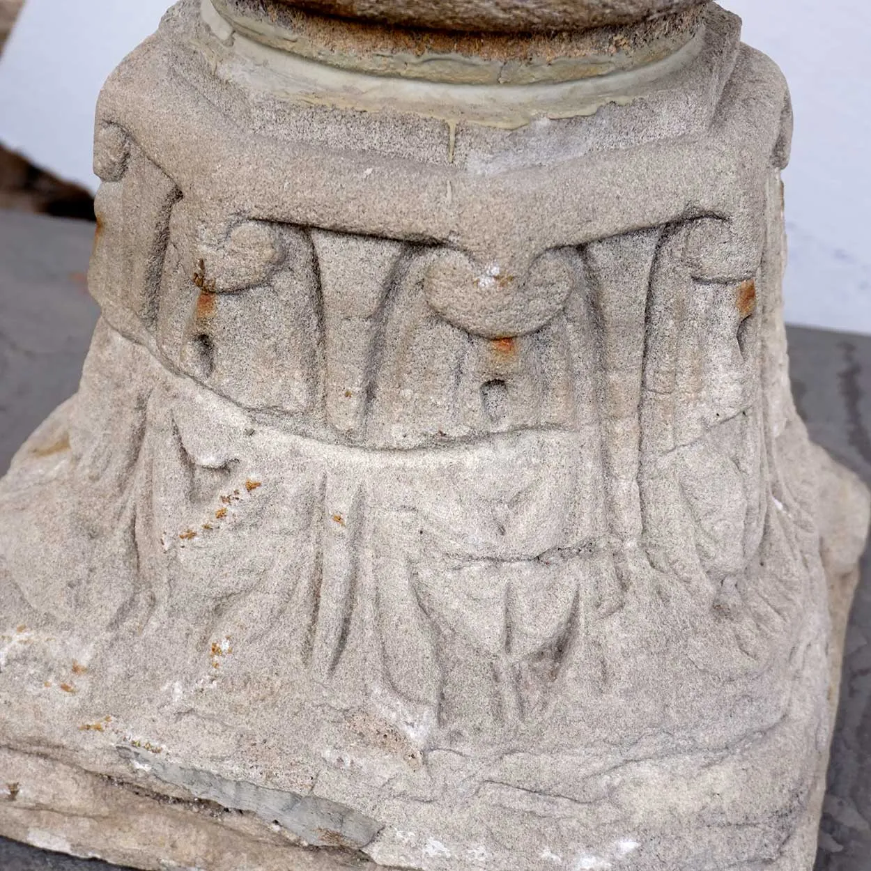 American Art Deco Limestone Architectural Roof Urn Finial on Capital Base