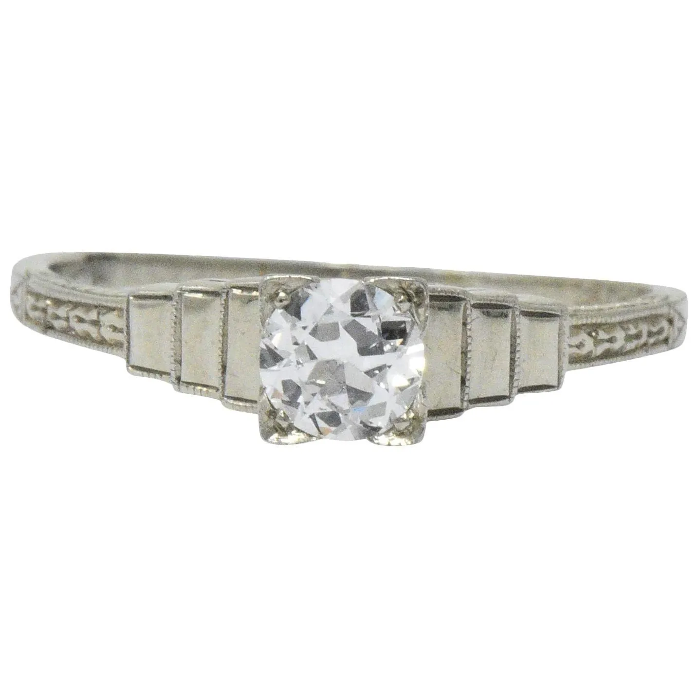 Art Deco 0.40 CTW Diamond 18 Karat White Gold Engagement Ring