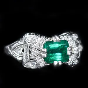 Art Deco 0.90 Carat Emerald and Diamond Ring