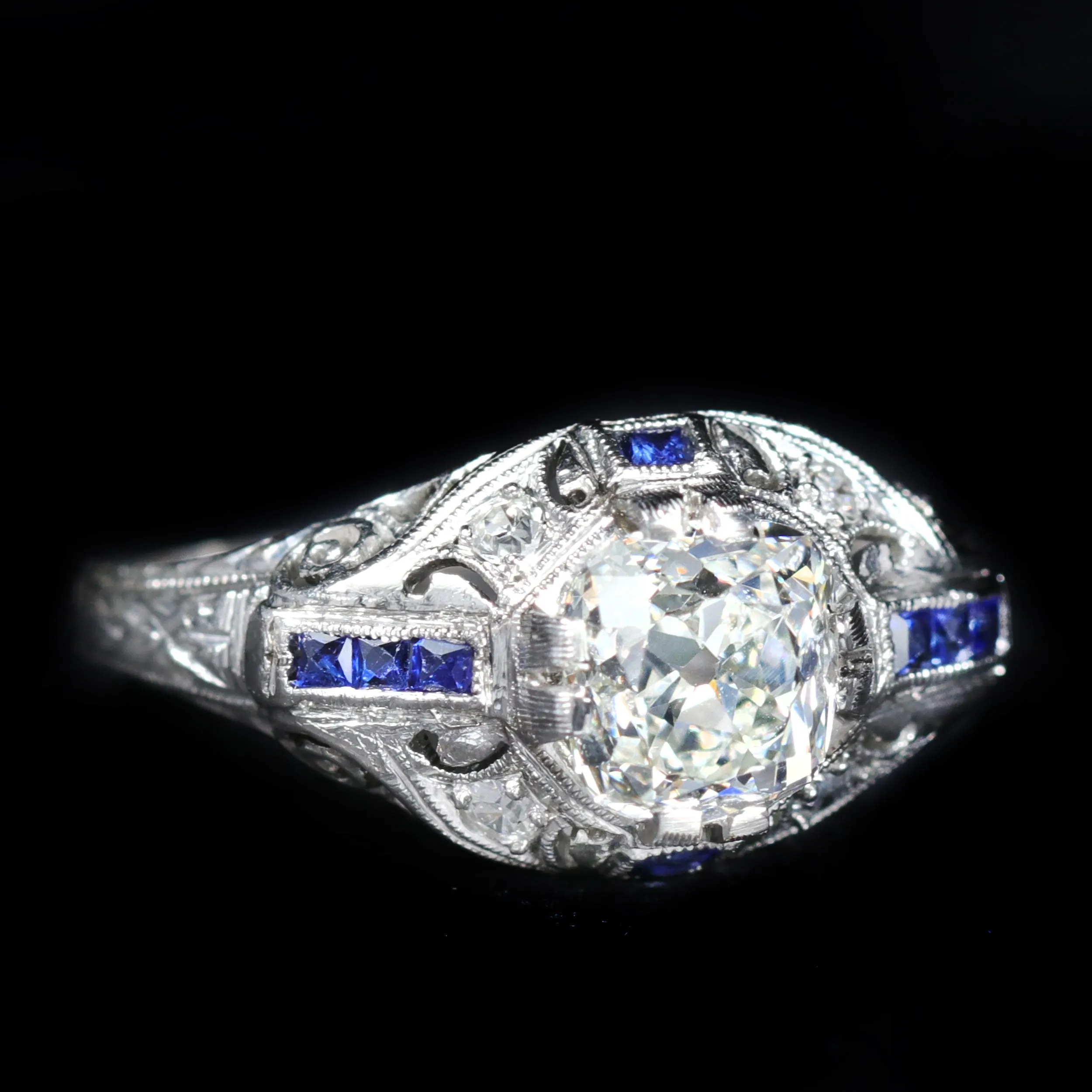Art Deco 1.14 Carat Old Mine Cut Diamond and Sapphire Engagement Ring