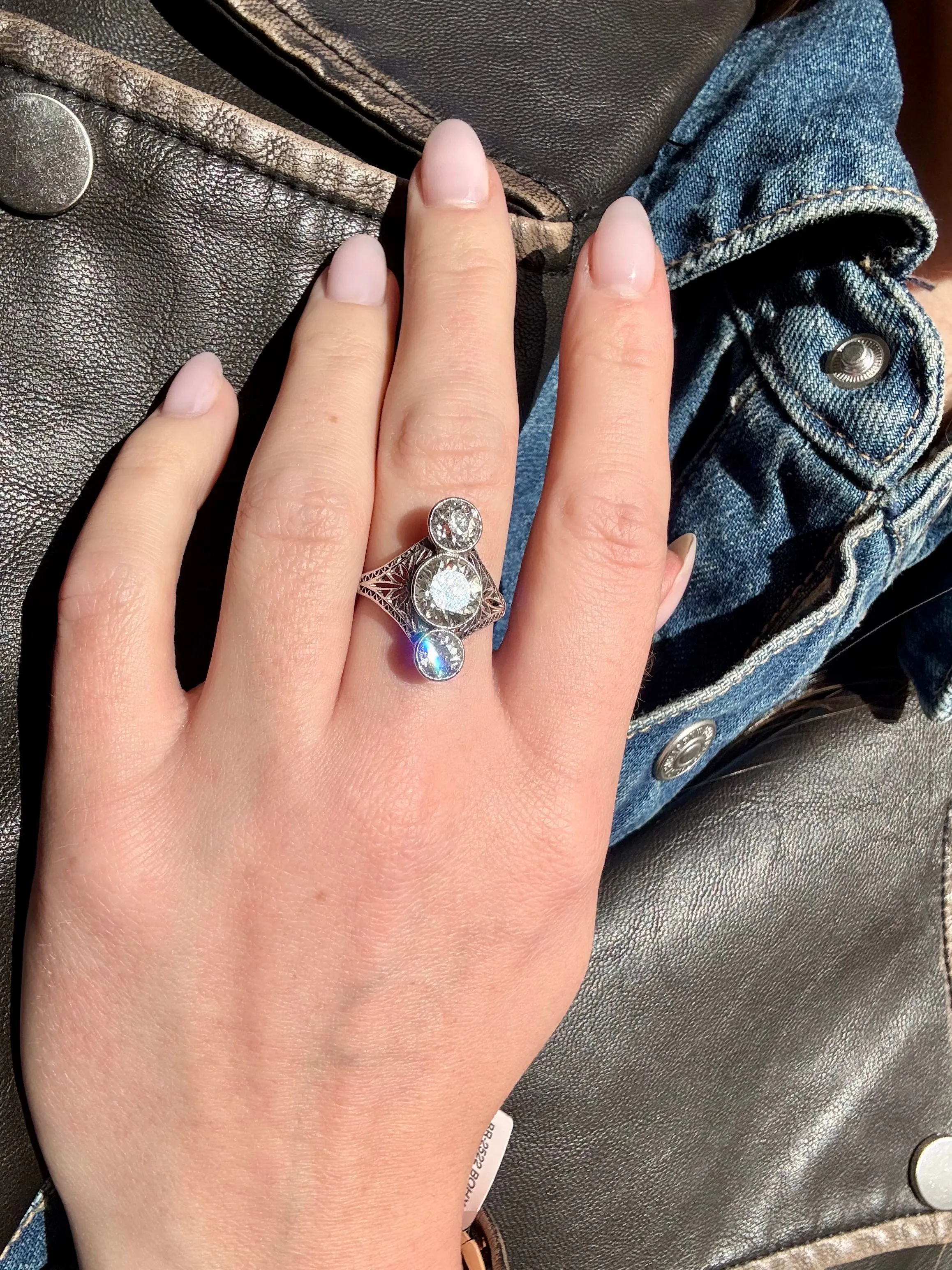 Art Deco 2.25ct Center Diamond Ring, Platinum