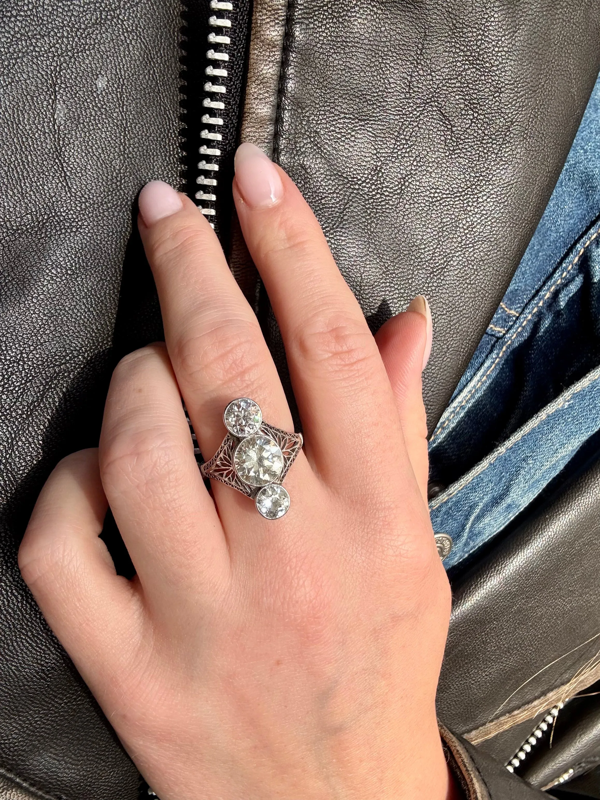 Art Deco 2.25ct Center Diamond Ring, Platinum
