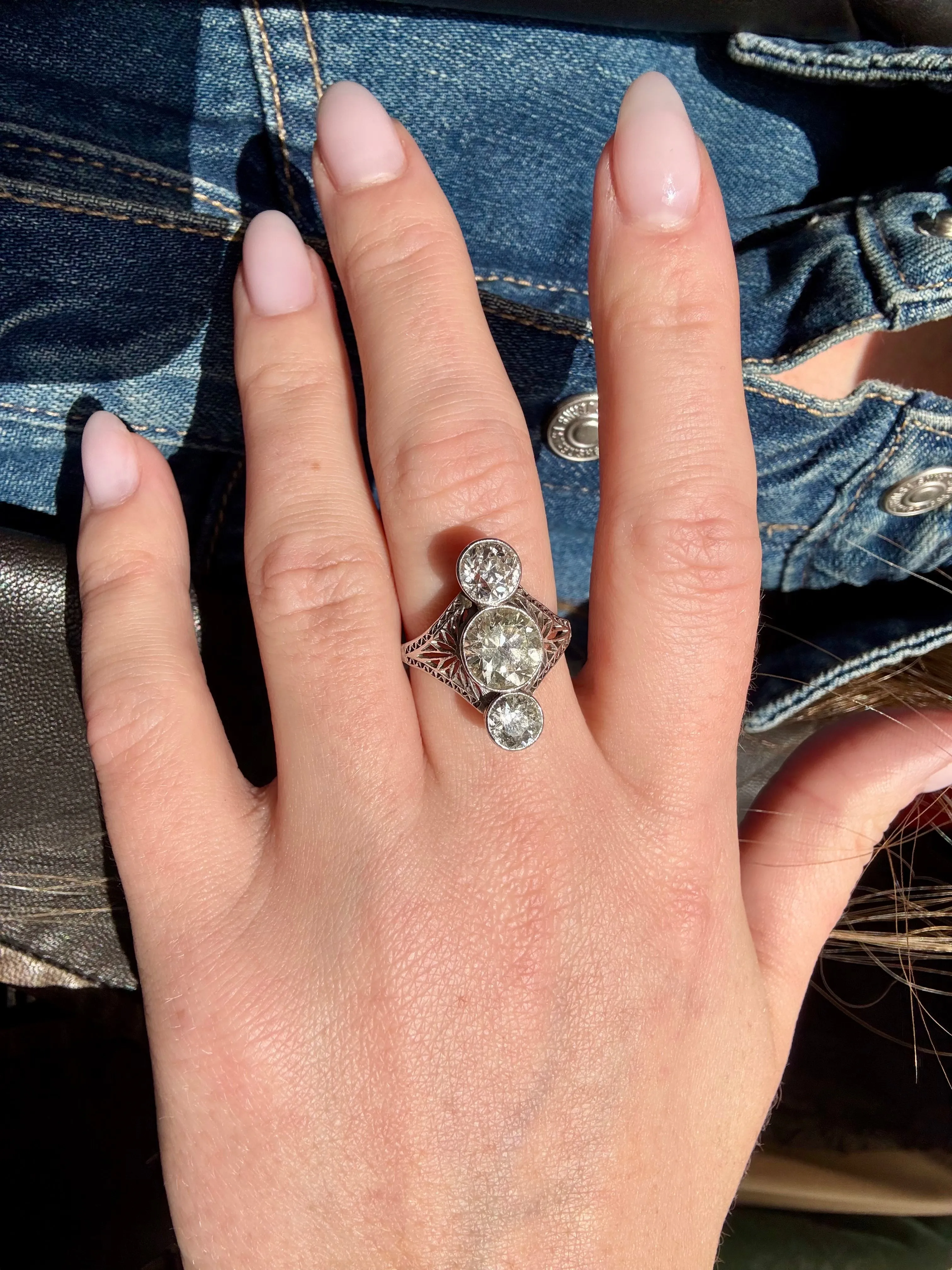 Art Deco 2.25ct Center Diamond Ring, Platinum