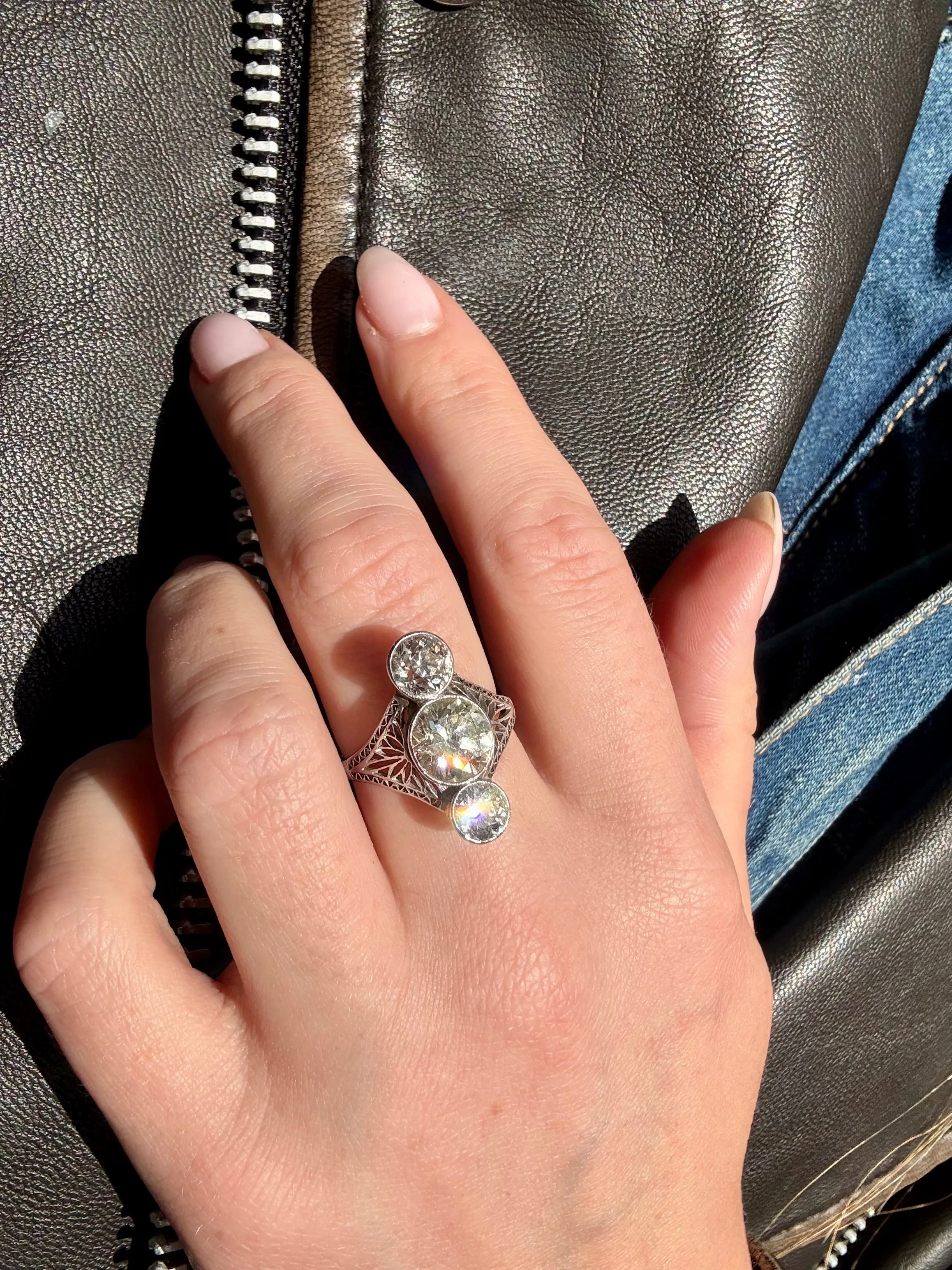 Art Deco 2.25ct Center Diamond Ring, Platinum