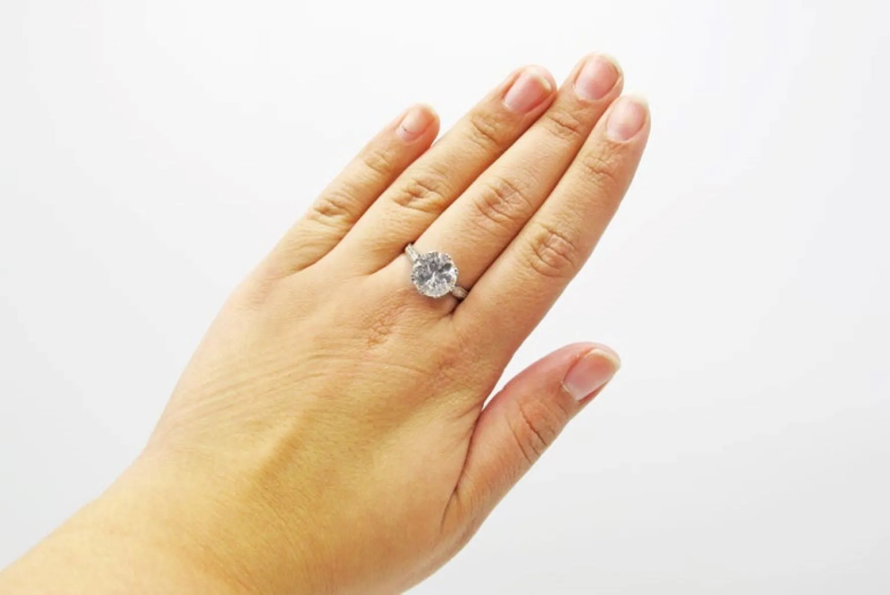 Art Deco 5.06 Carat Old European Cut Diamond Platinum Engagement Ring