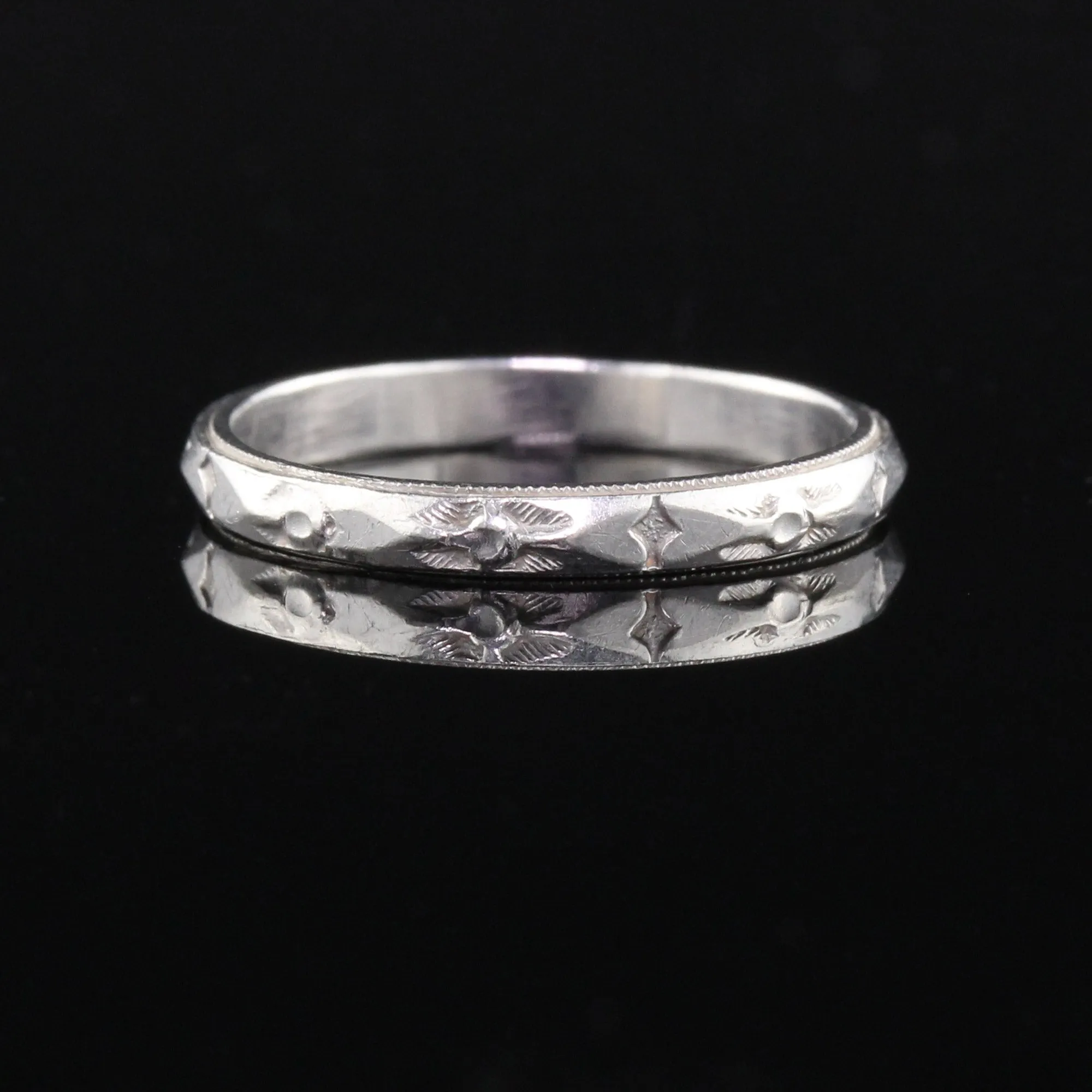 Art Deco Platinum Engraved Wedding Band - Size 5