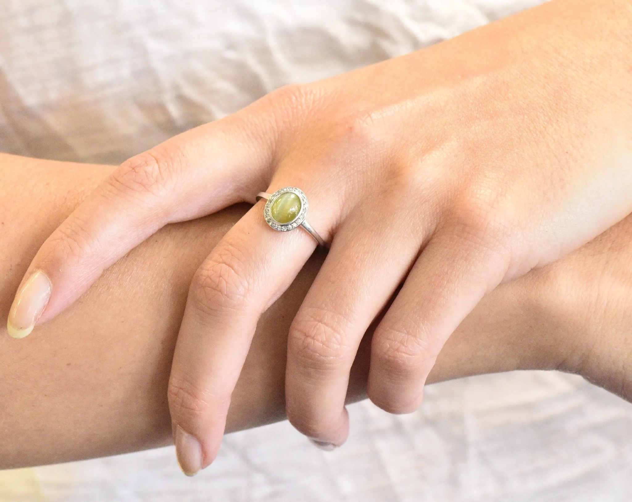 Bailey Banks & Biddle 2.30 CTW Cat’s Eye Chrysoberyl Diamond Platinum Halo Ring