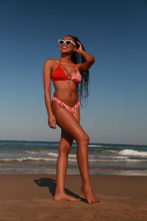 Beach Bunny Ibiza Bikini Top -red