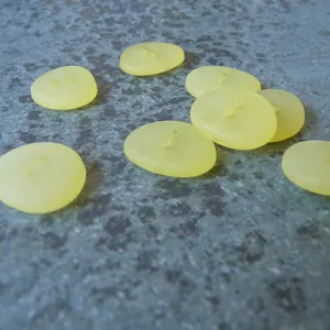 Beach Glass Button - Yellow