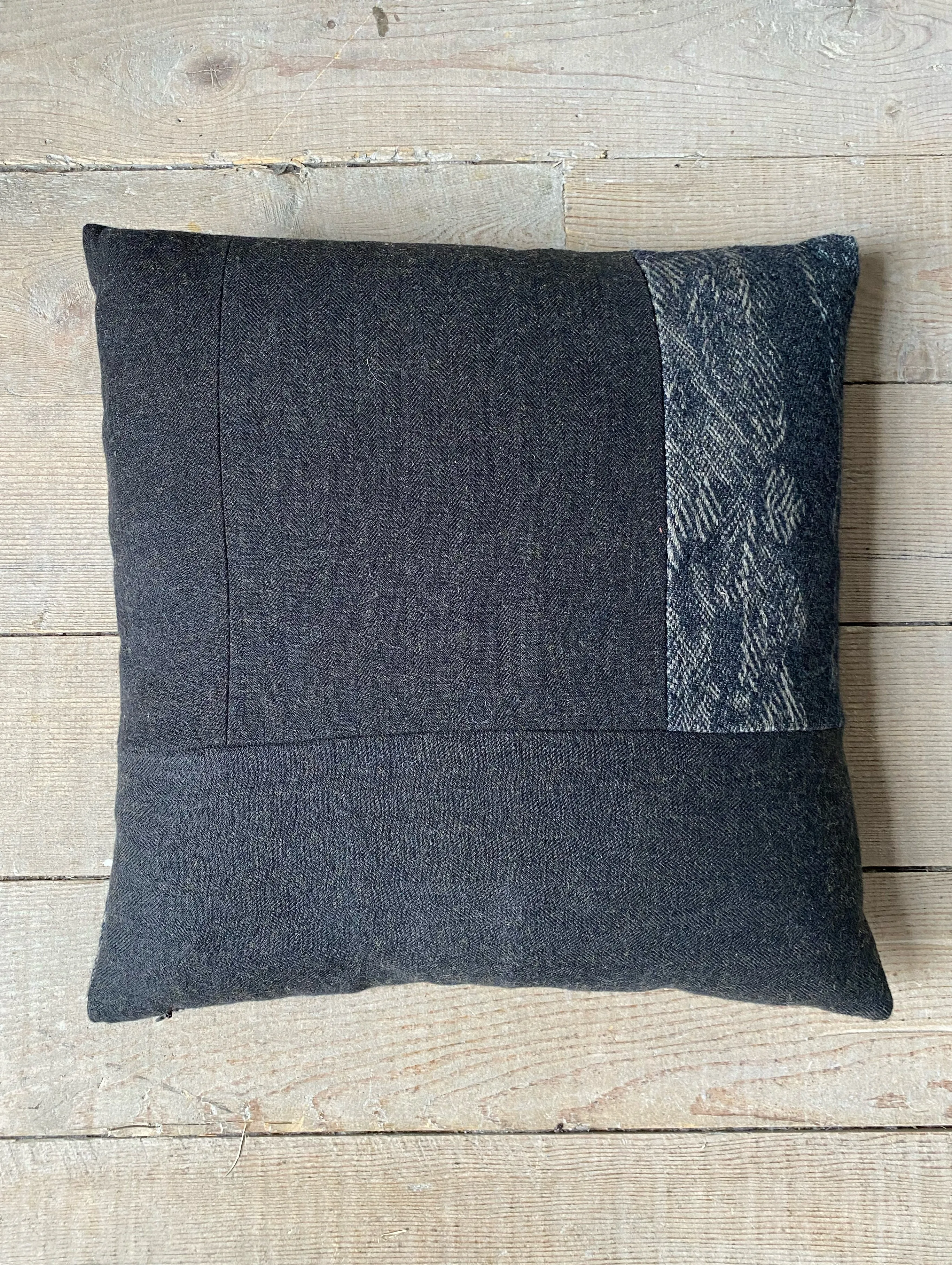 cabin 2 quilt pillow