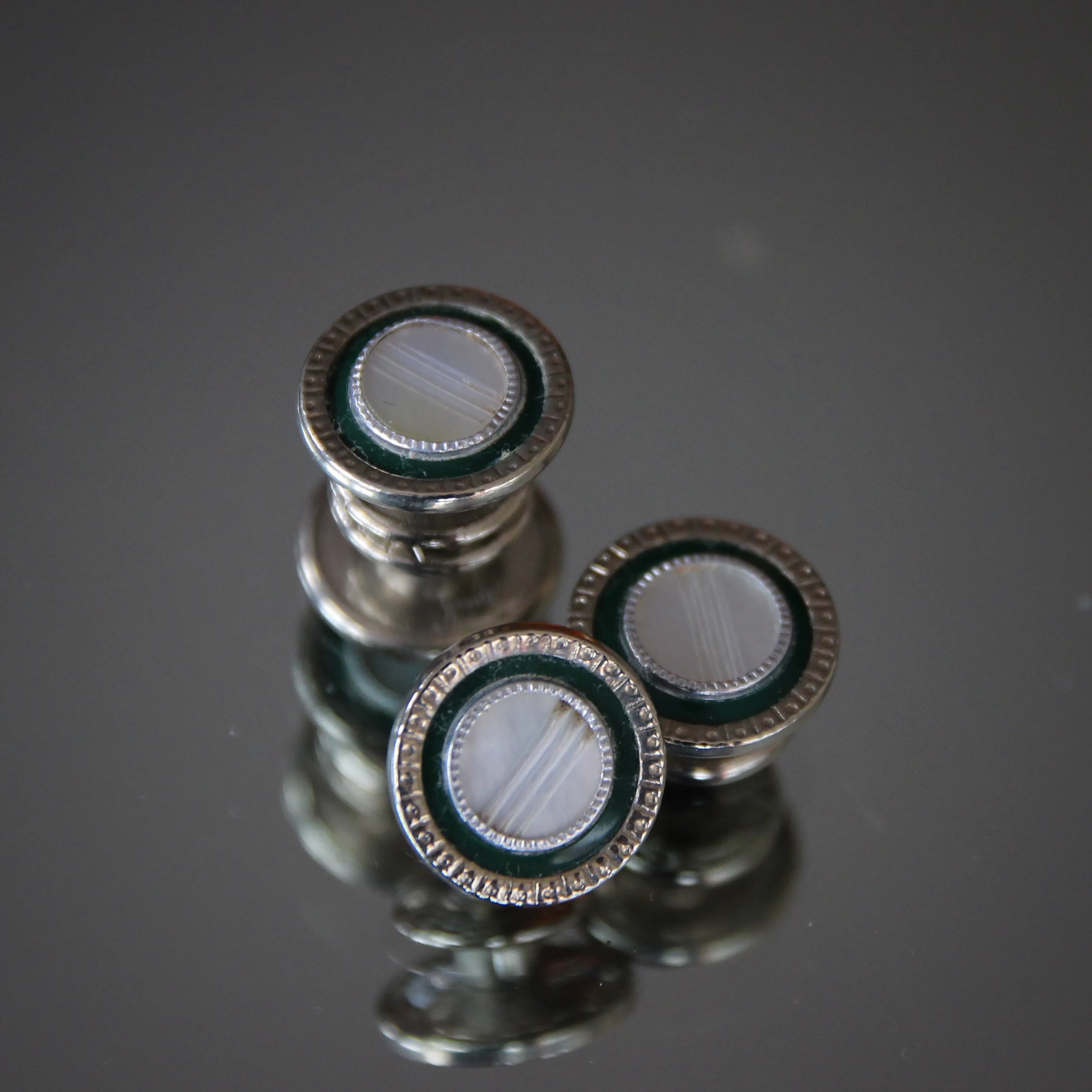 Deco Mother-of-Pearl Snap Cufflinks
