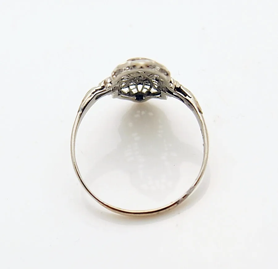 Estate 10k White Gold Filigree Art Deco Diamond Ring