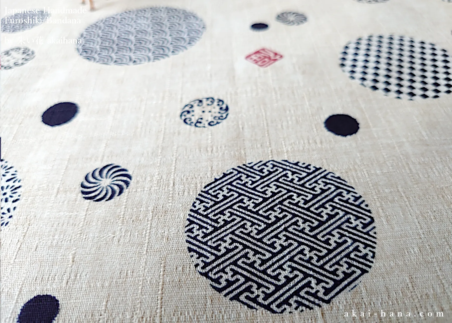Furoshiki Reusable Fabric Wrap, Bandana, Komon Ivory ⦿fsjf0024