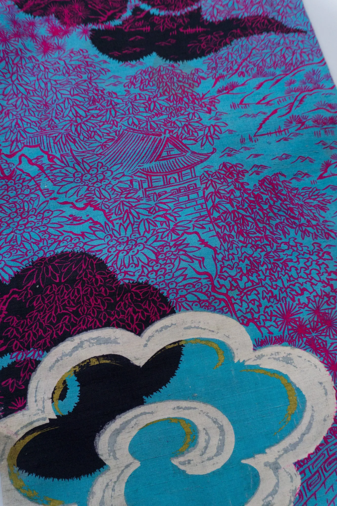 Japanese Cloud Village Kimono