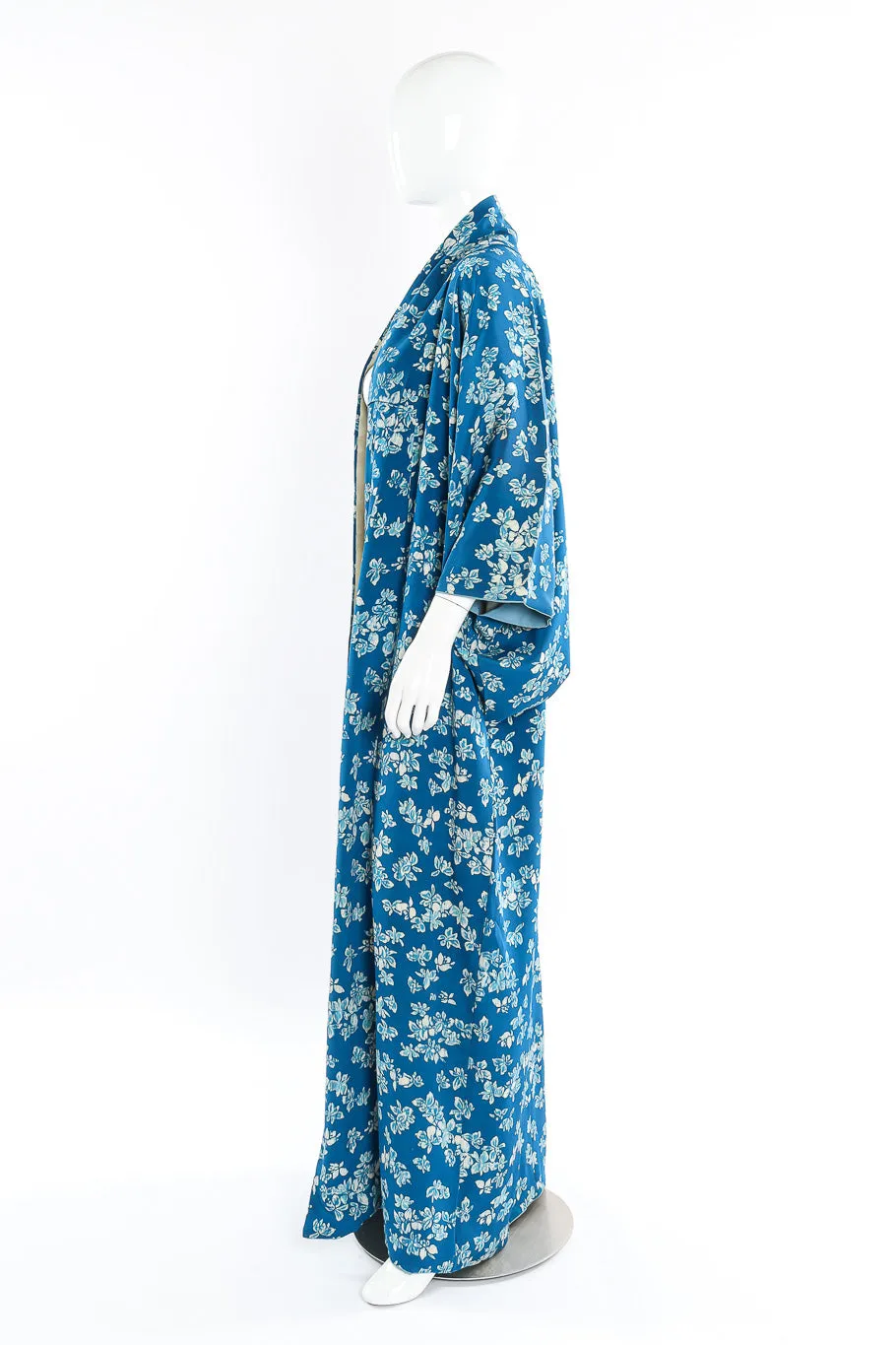 Japanese Flower Clusters Kimono
