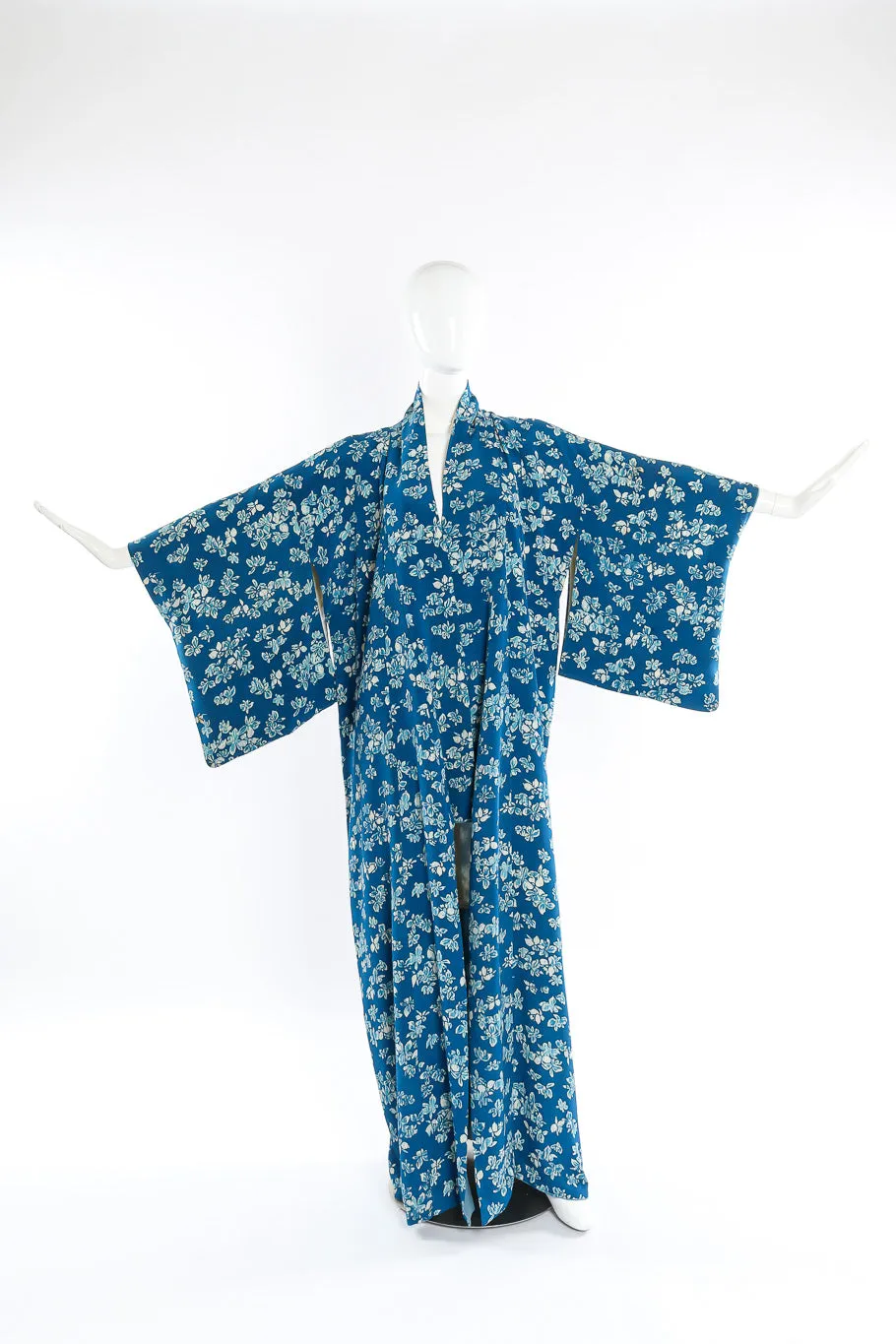 Japanese Flower Clusters Kimono