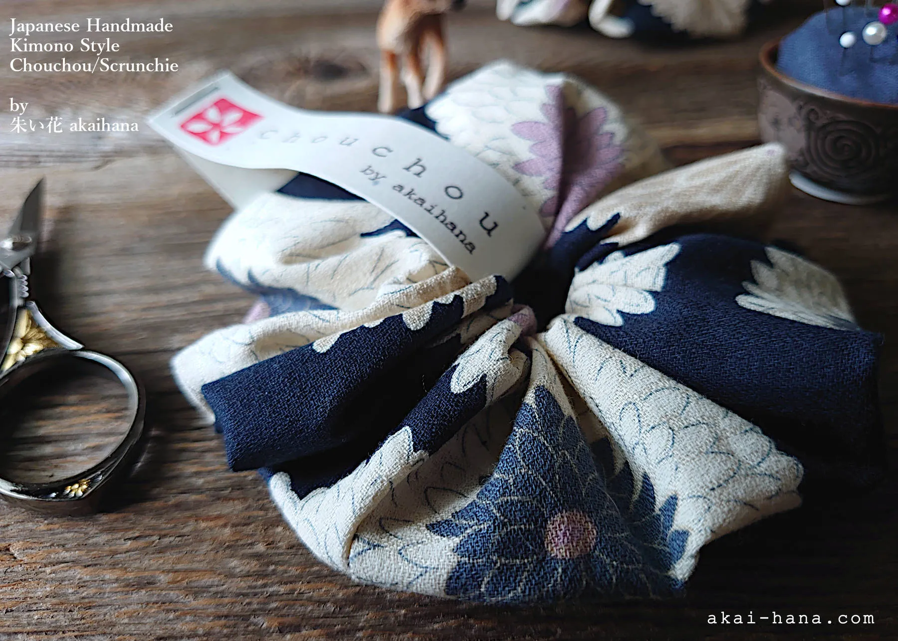 Japanese Handmade Kimono style Scrunchies, Chrysanthemum Navy, scjf0009
