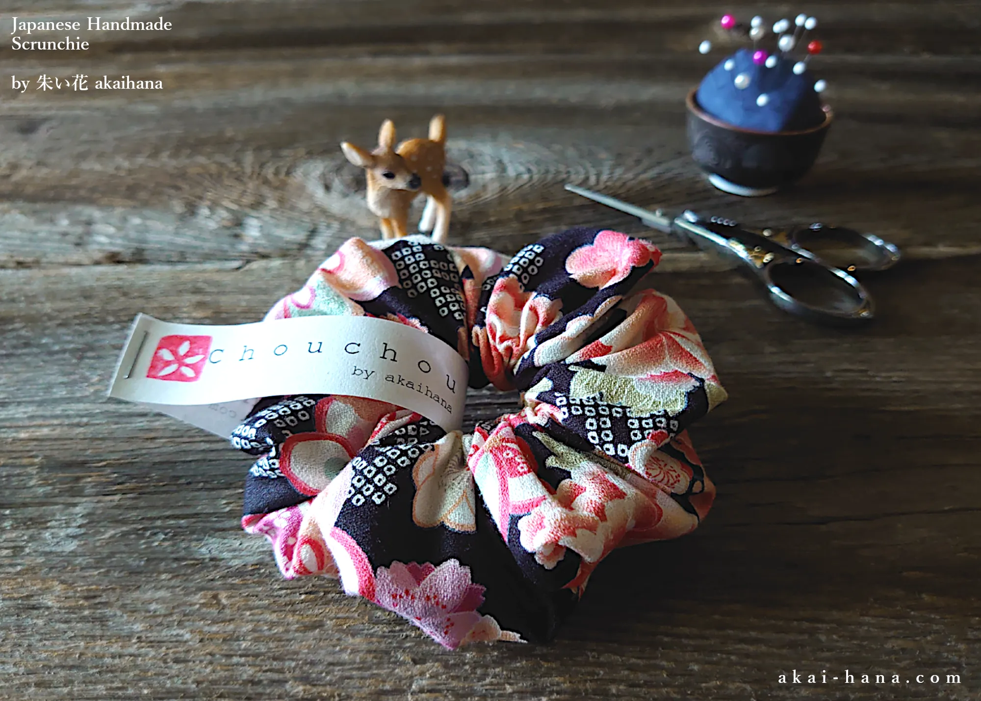 Japanese Handmade Kimono Style Scrunchies, Hikita Hanaguruma Black, scjf0057