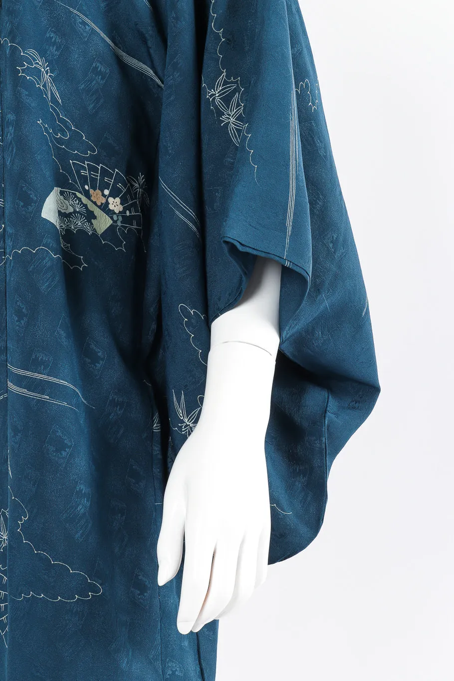 Japanese Stormy Seas Fan Kimono