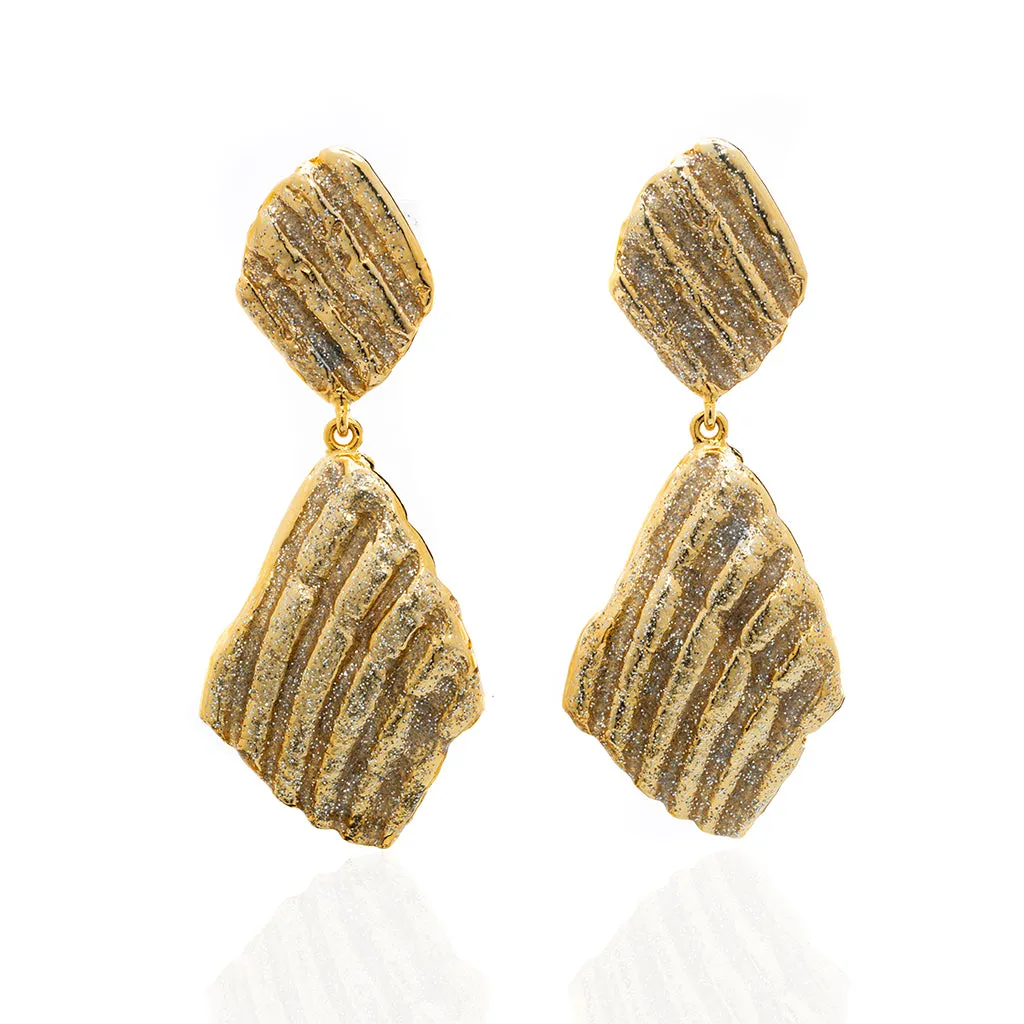 Large Ridged Shell Drop Earring Goldtone Stardust