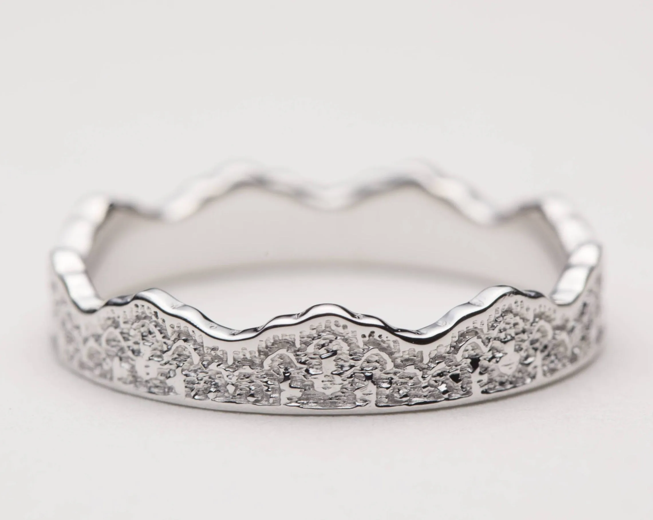 Maeve Lace Crown Wedding Ring