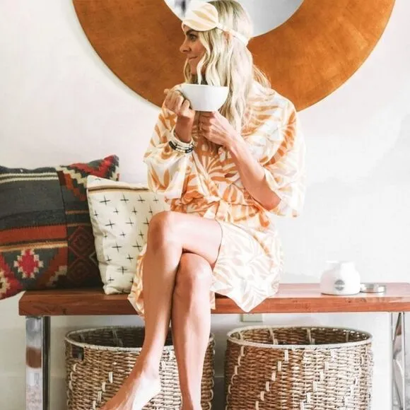 Maison Du Soir Magnolia Luxe Robe/Beach Cover-up