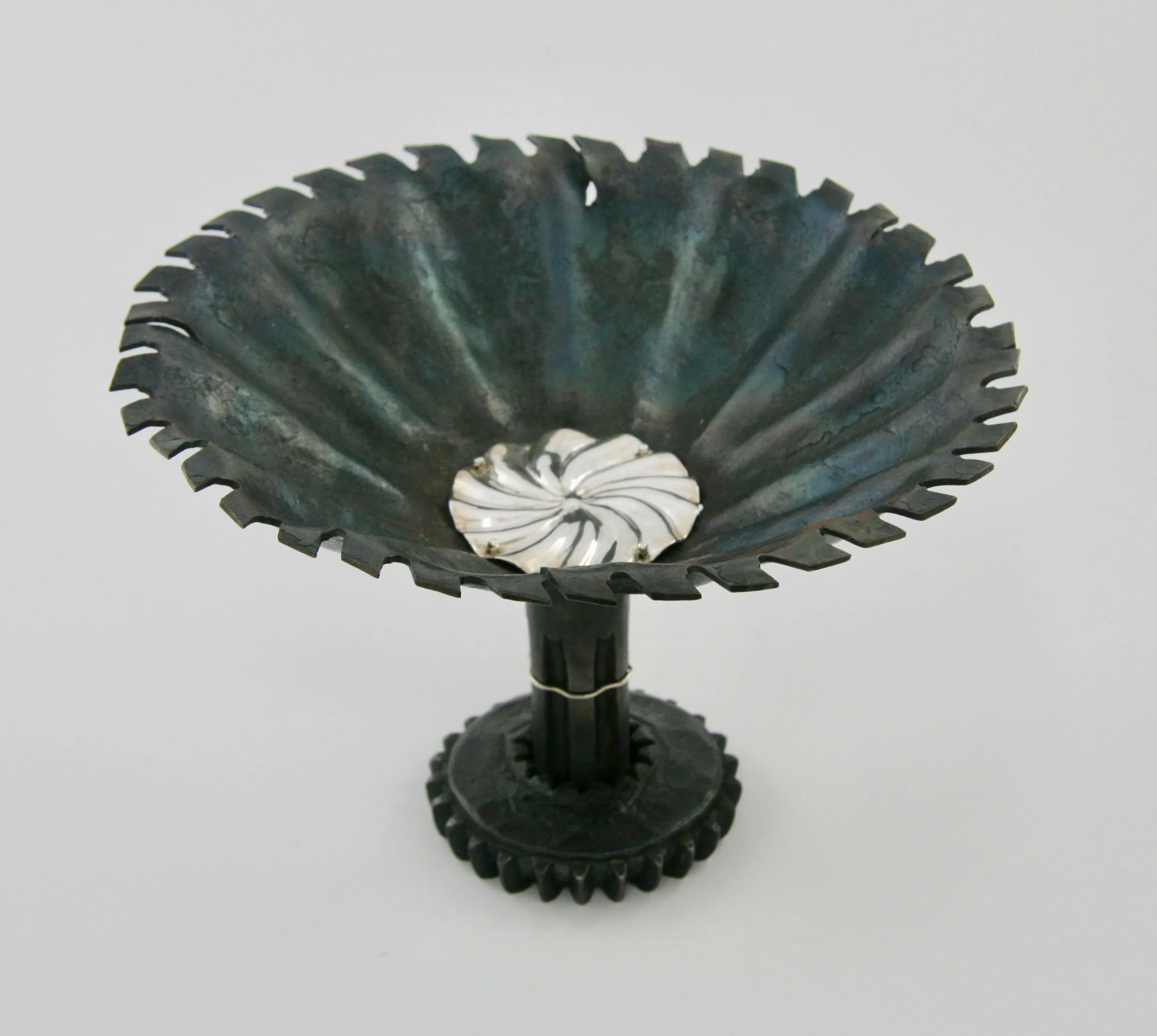 Pinwheel bowl