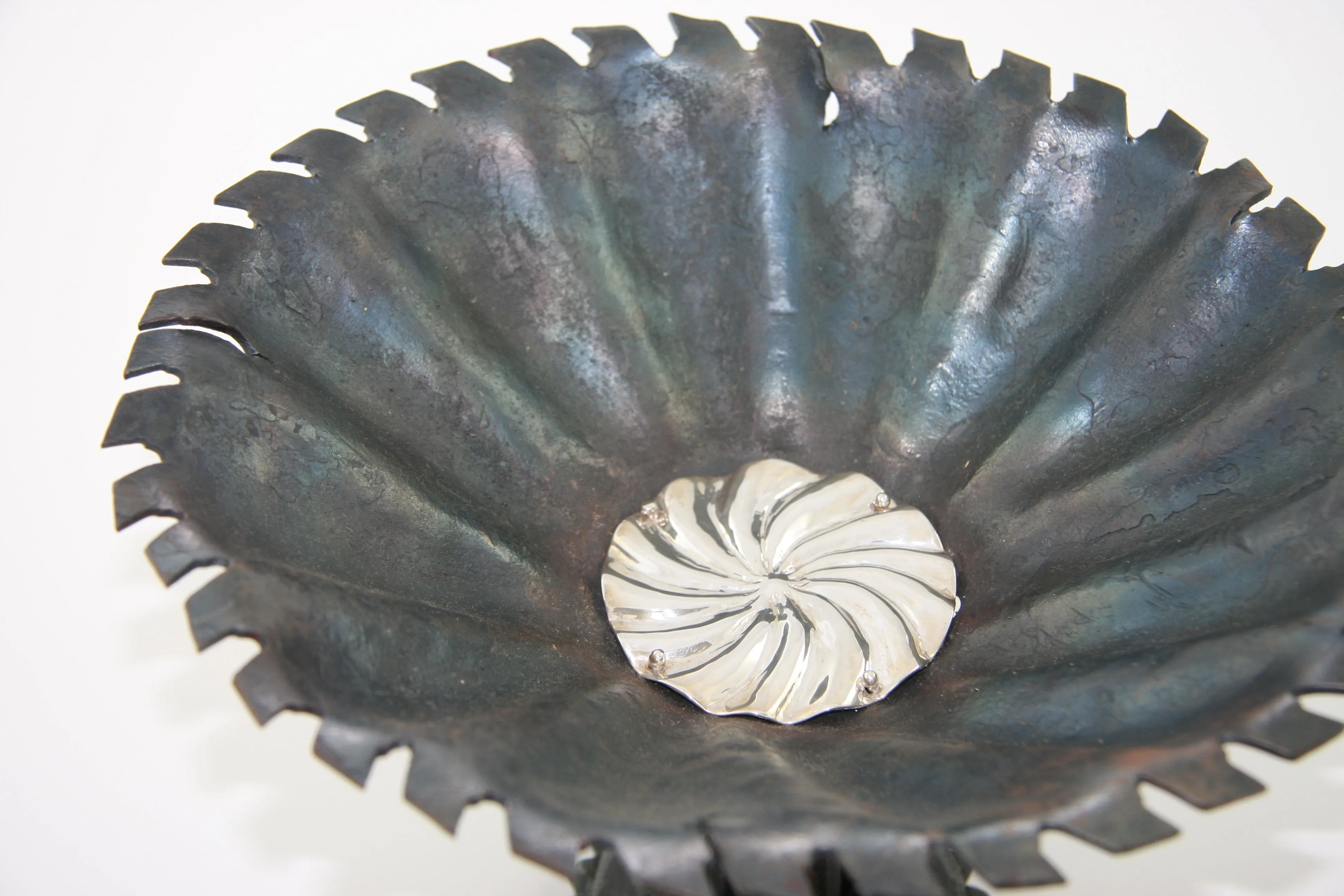 Pinwheel bowl