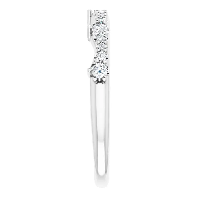 Round Diamond Wedding Band With Curves