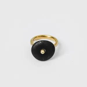 Spinner Beach Stone Ring, 19k Gold