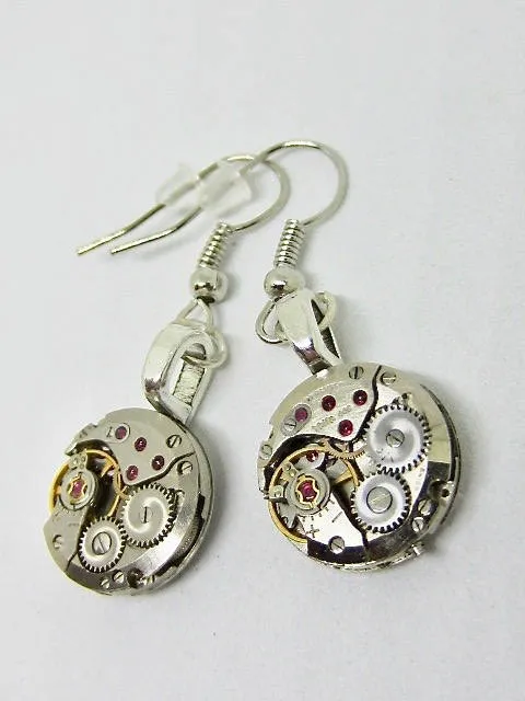 Steampunk ear gear - Vintage - Watch movement - Steampunk Earrings - unique gift for her