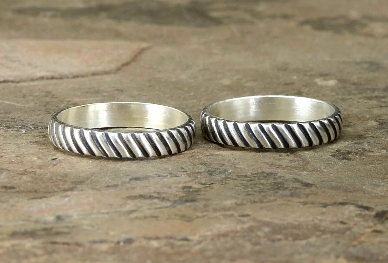 Sterling Silver Couples Ring Set in Sterling Silver with Interlocking Gear Design