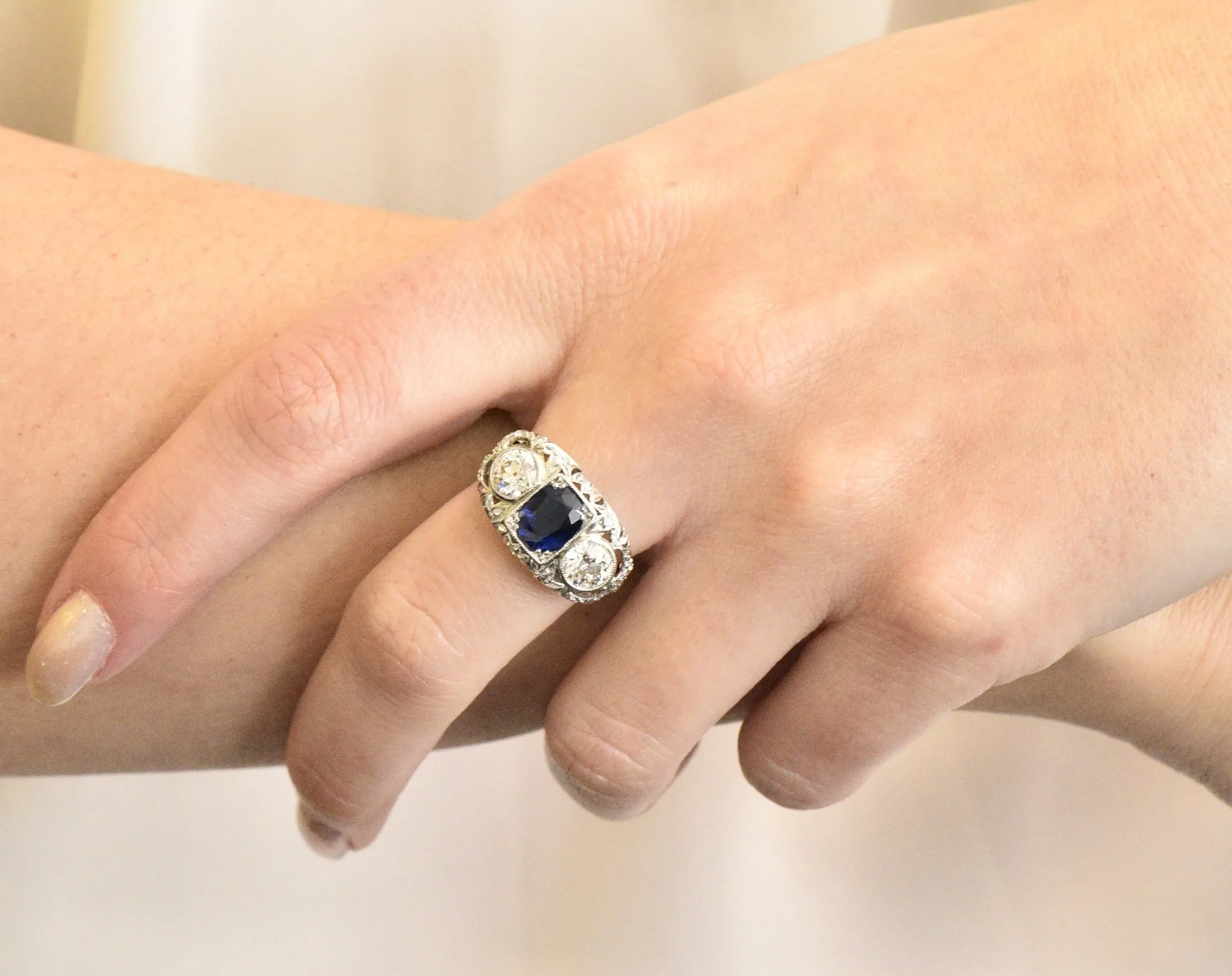 Sumptuous Art Deco 3.70 CTW No Heat Sapphire Diamond Platinum Anniversary Ring AGL