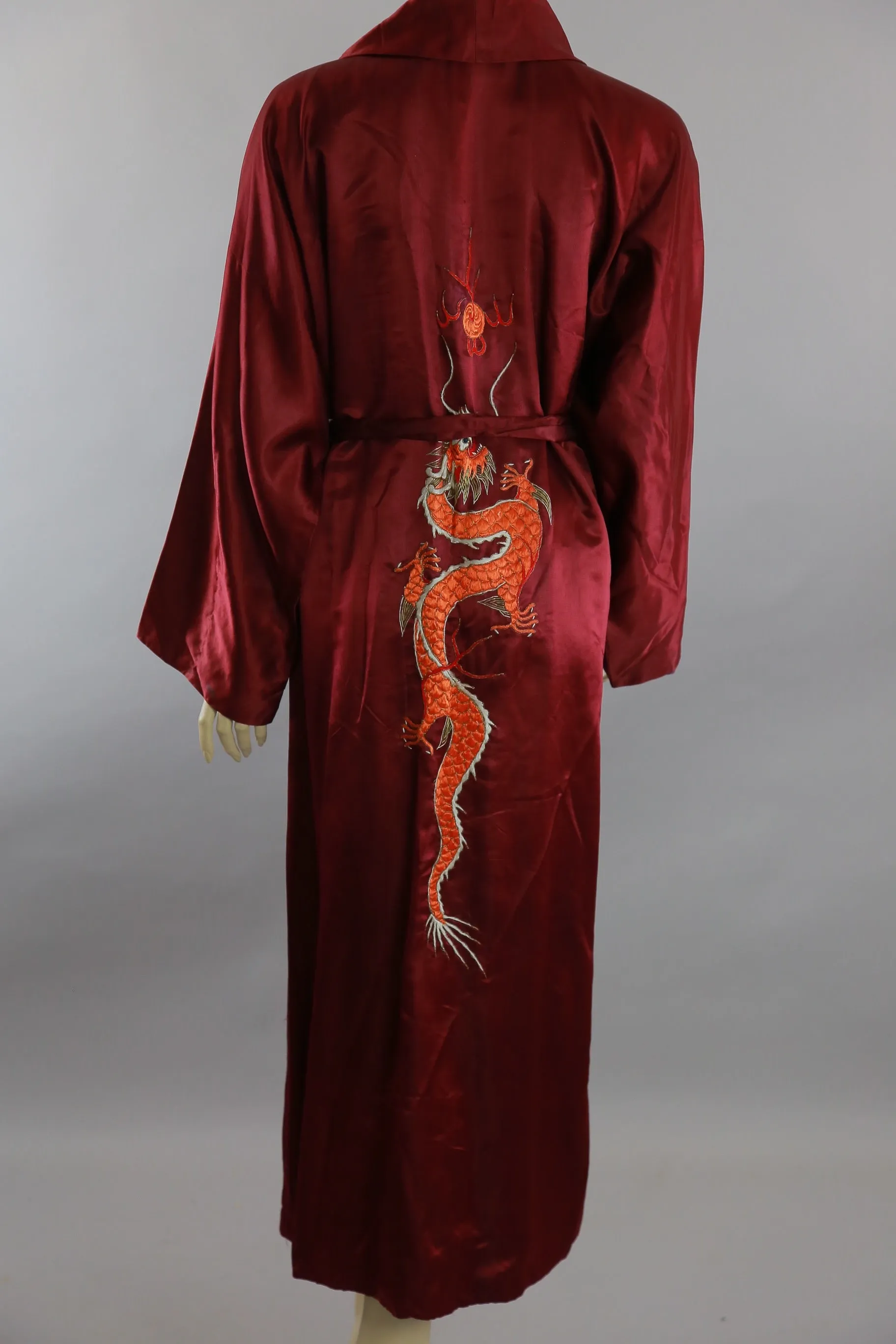 Vintage Asian silk kimono robe dragon embroidery dark red silk w gold metallic