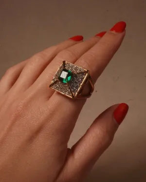 Vintage Emerald Rhinestone Cocktail Ring (sz 8)