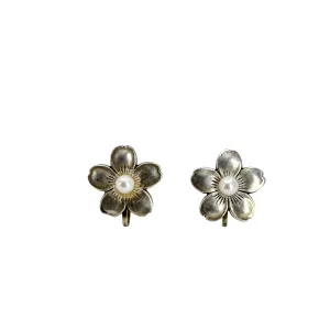 Vintage Sakura Cherry Blossom Akoya Saltwater Cultured Pearl Screwback Earrings- Sterling Silver
